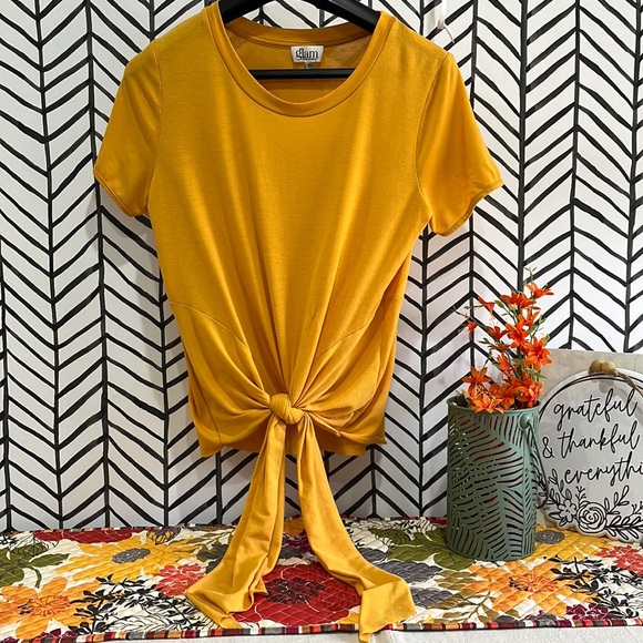 Glam Sunny Sunflower Yellow Tie Front Short Sleeve Top, Size Medium - Picture 1 of 12